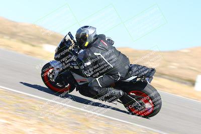 media/Oct-15-2023-TrackXperience (Sun) [[85198ff50b]]/Group 2/session 4 turn 3/